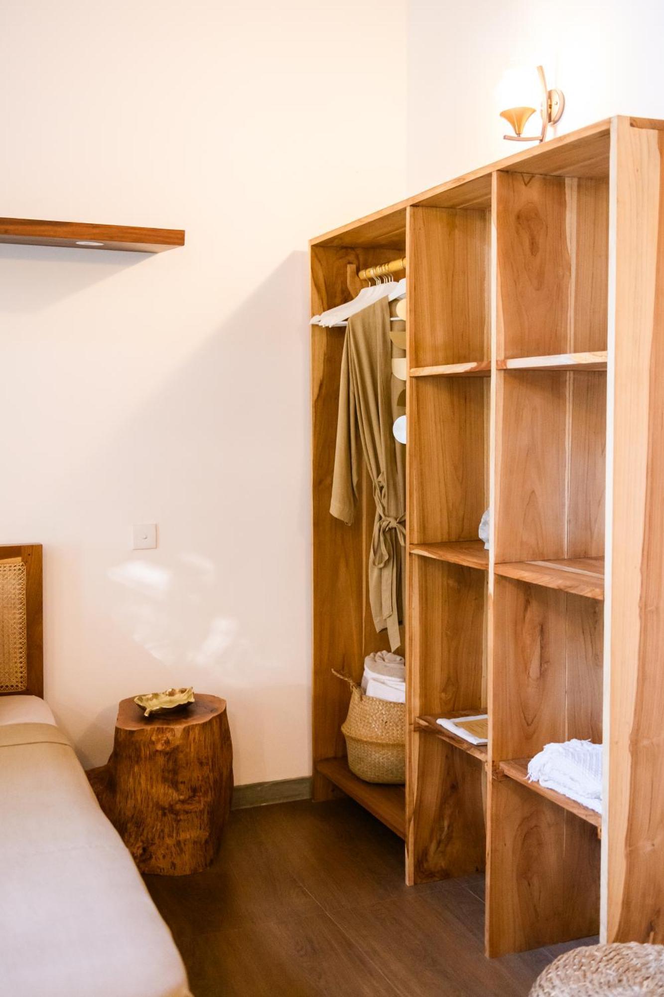Roots Retreat Ξενοδοχείο Unawatuna Εξωτερικό φωτογραφία