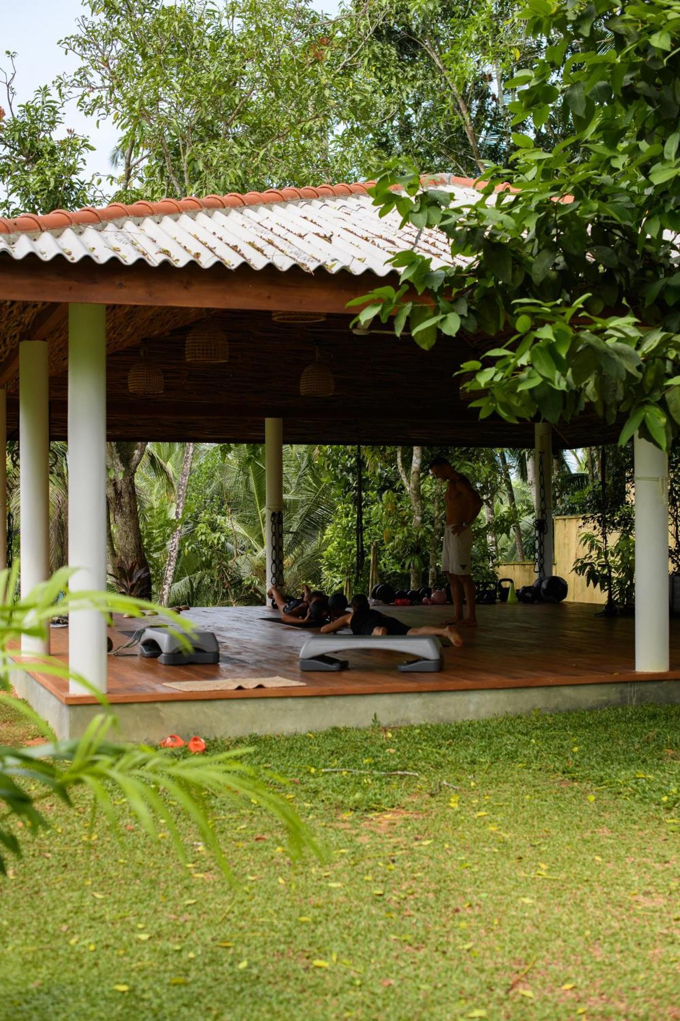 Roots Retreat Ξενοδοχείο Unawatuna Εξωτερικό φωτογραφία