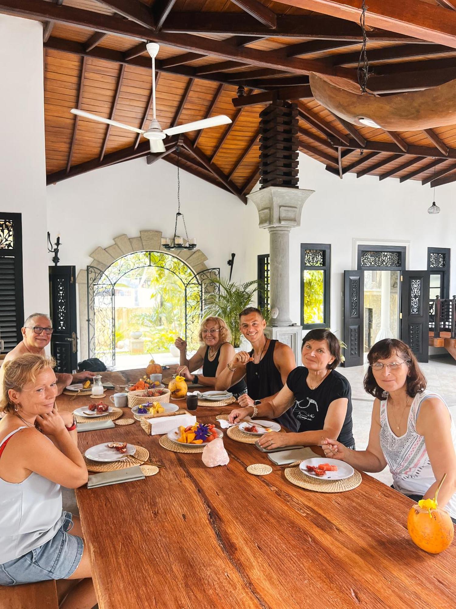 Roots Retreat Ξενοδοχείο Unawatuna Εξωτερικό φωτογραφία
