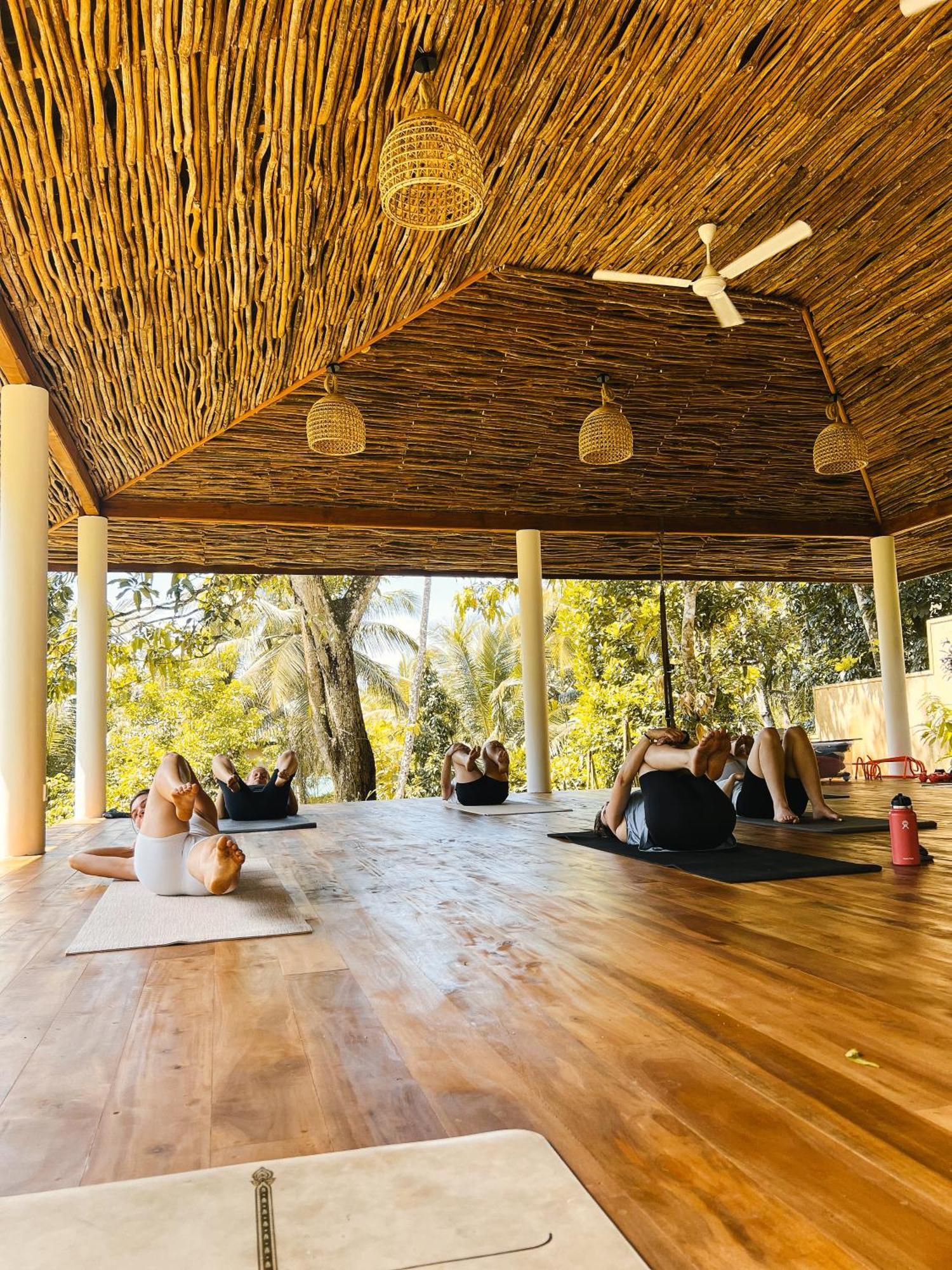 Roots Retreat Ξενοδοχείο Unawatuna Εξωτερικό φωτογραφία
